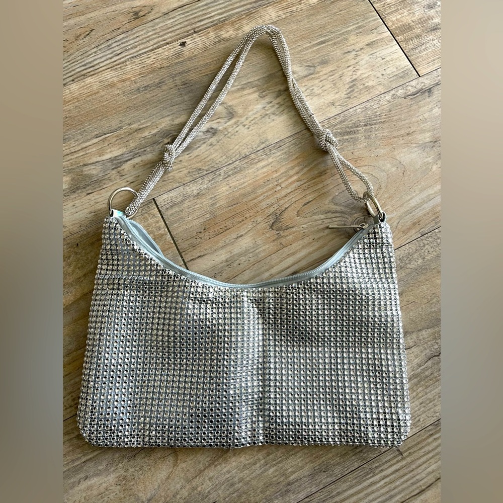 Trendy Silver Sparkling Shoulder Going Out Purse
